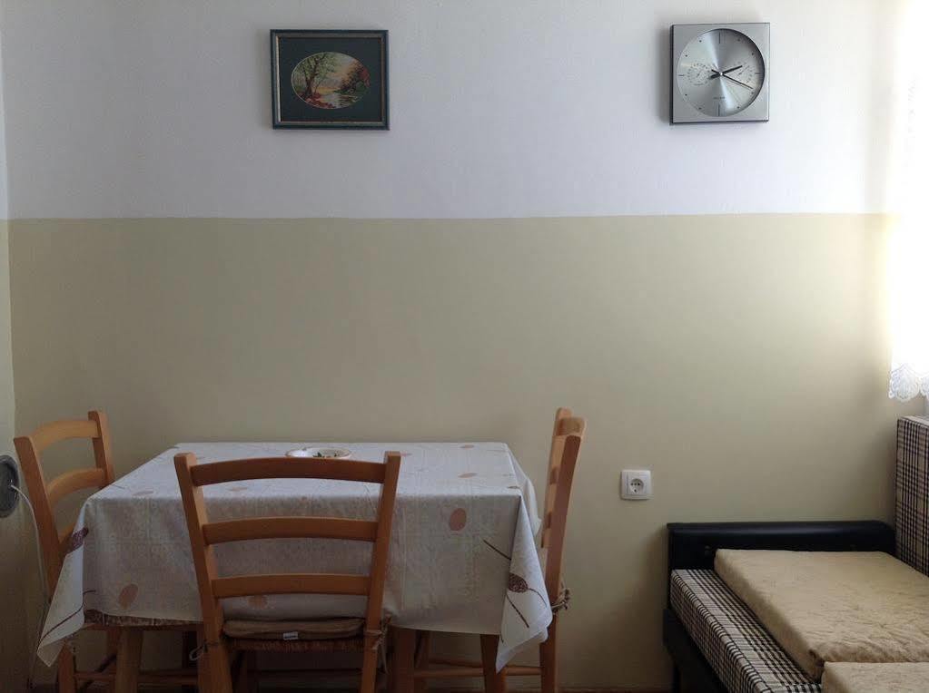 Apartment Skarica Zadar Bagian luar foto