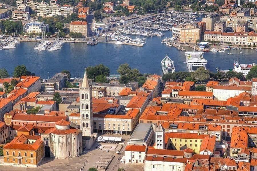 Apartment Skarica Zadar Bagian luar foto